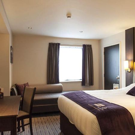 Premier Inn Bodmin Extérieur photo