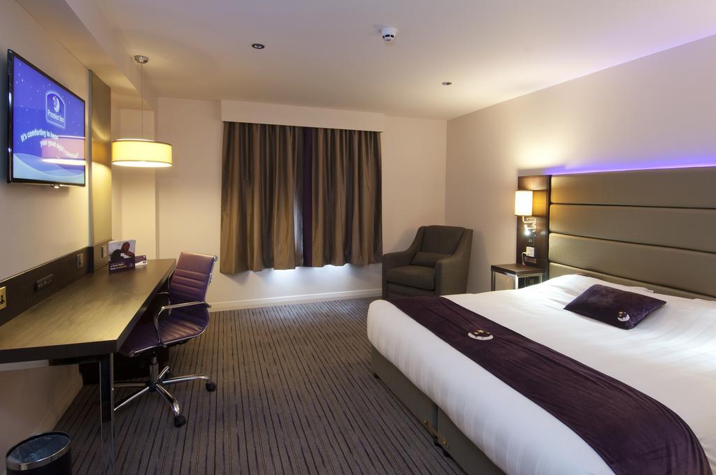 Premier Inn Bodmin Chambre photo