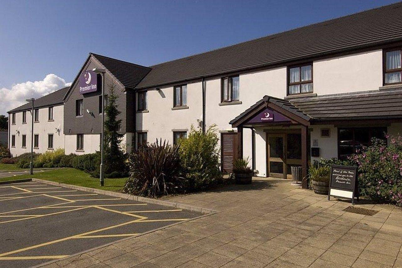 Premier Inn Bodmin Extérieur photo